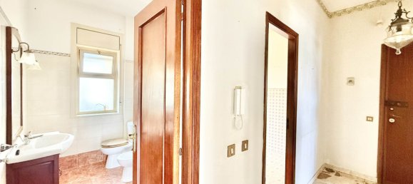 2 bedrooms Apartment in Catania, Italy No. 282802 11