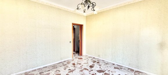 2 bedrooms Apartment in Catania, Italy No. 282802 10