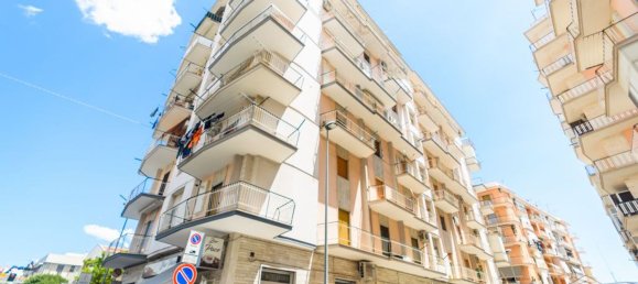 Apartamento de 3 dormitorios en Manfredonia, Italy No. 353702 18