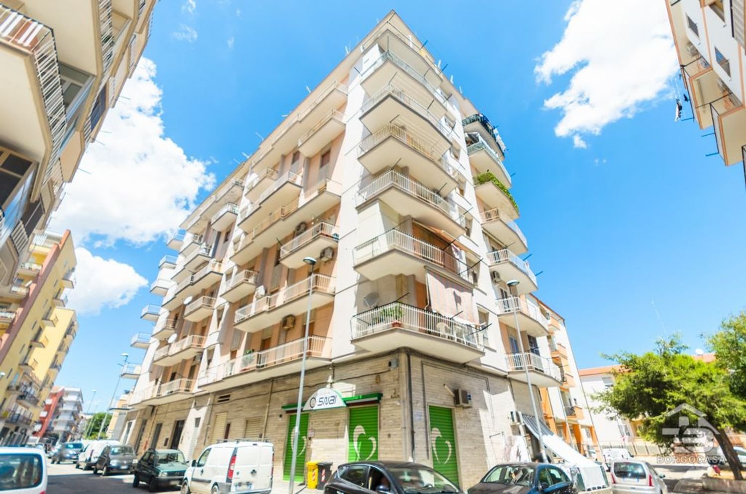 Apartamento de 3 dormitorios en Manfredonia, Italy No. 353702