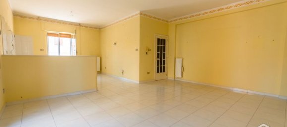 Apartamento de 3 dormitorios en Manfredonia, Italy No. 353702 3