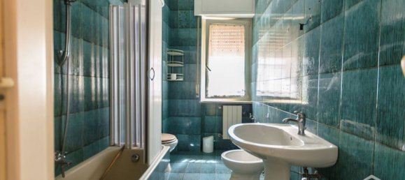 Apartamento de 3 dormitorios en Manfredonia, Italy No. 353702 13