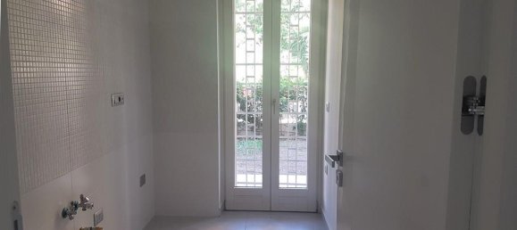 3غرفة شقة في Fonte Nuova, Italy رقم 38750 27