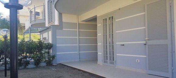 3غرفة شقة في Fonte Nuova, Italy رقم 38750 15