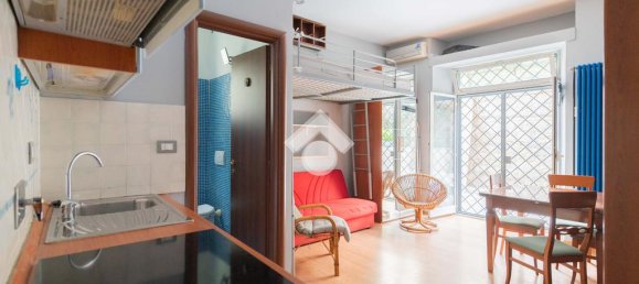 Квартира с 1 спальней в Рим, Италия № 59205 19