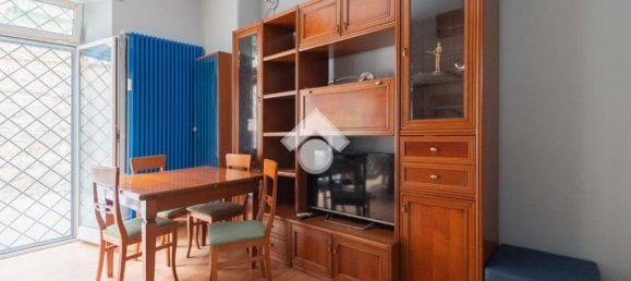 Квартира с 1 спальней в Рим, Италия № 59205 4