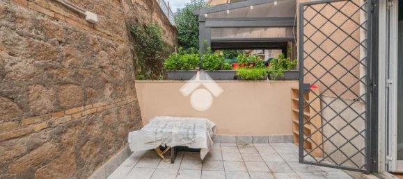 Квартира с 1 спальней в Рим, Италия № 59205 11