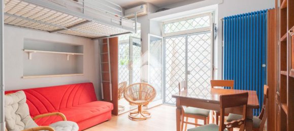 Квартира с 1 спальней в Рим, Италия № 59205 6