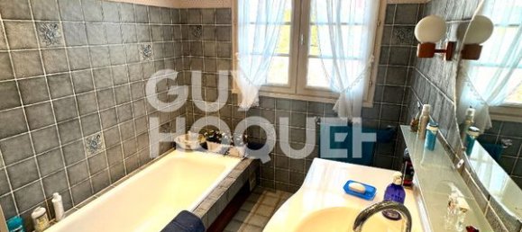 2 Schlafzimmer Haus in Pissotte, France, Nr. 99435 32