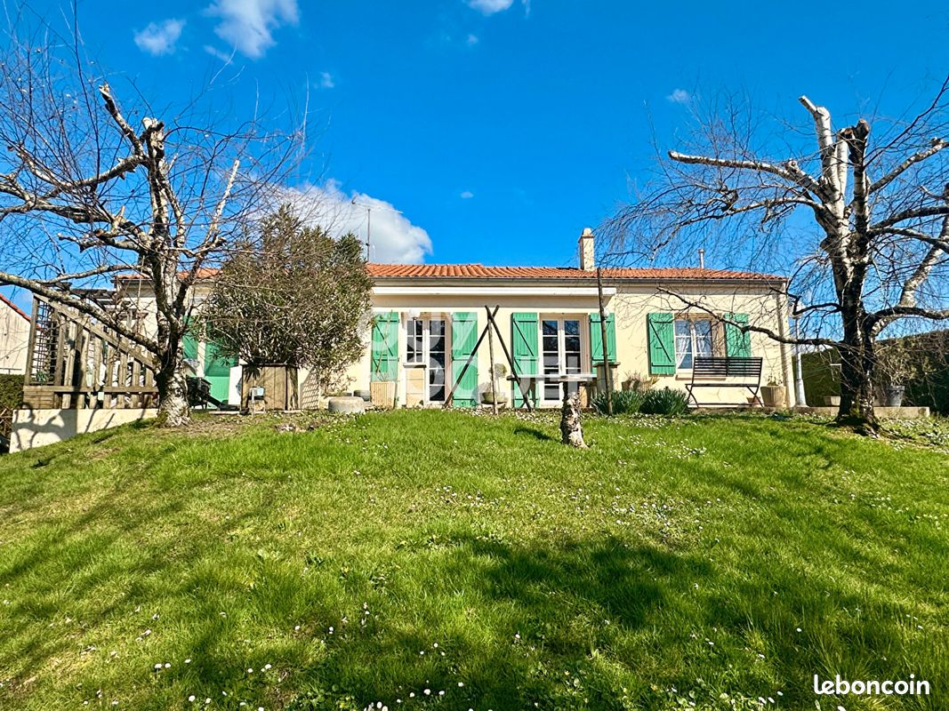 2 Schlafzimmer Haus in Pissotte, France, Nr. 99435