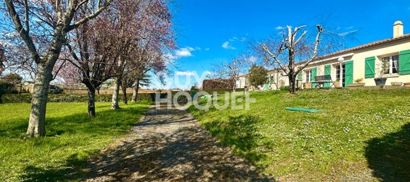 2 Schlafzimmer Haus in Pissotte, France, Nr. 99435 18