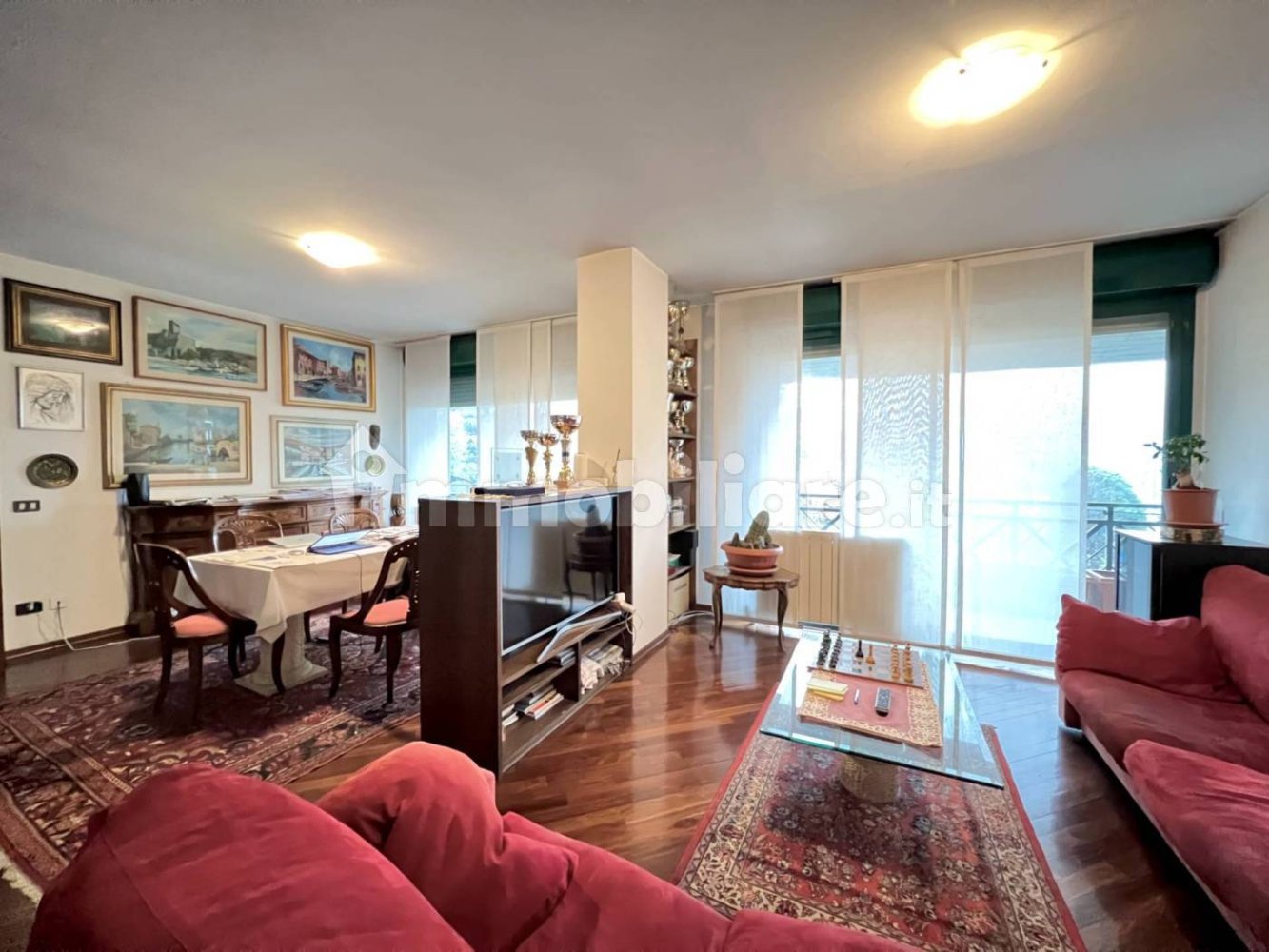 Квартира с 3 спальнями в Альбино, Италия № 109597