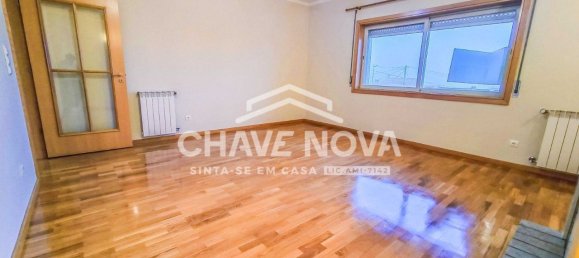 2 bedrooms Apartment in Sao Felix da Marinha, Portugal No. 110781 4