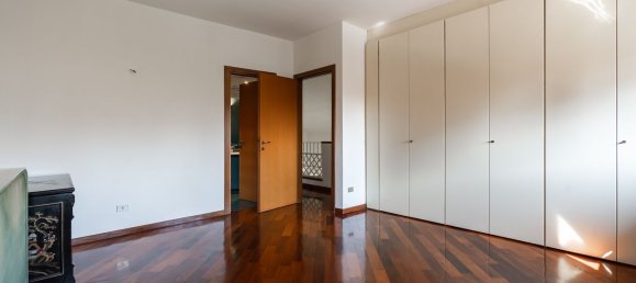 10 rooms Villa in Milan, Italy No. 240757 40