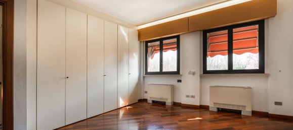 10 rooms Villa in Milan, Italy No. 240757 39