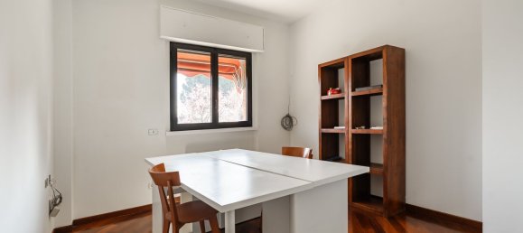 10 rooms Villa in Milan, Italy No. 240757 2