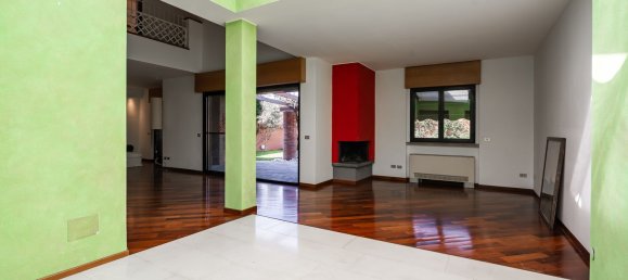 10 rooms Villa in Milan, Italy No. 240757 22
