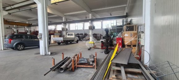 1668m² Warehouse in San Carlo Canavese, Italy No. 53965 2