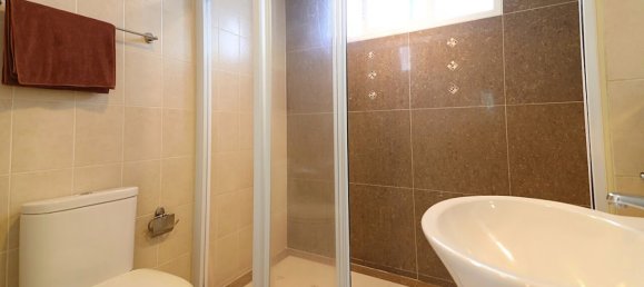 3 bedrooms Cafe / restaurant in Bangkok, Thailand No. 2498 10