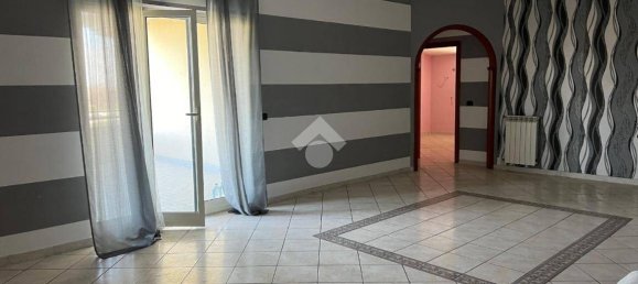 2 bedrooms Apartment in Melito di Napoli, Italy No. 82813 3