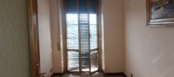 3-salle Appartement à Catania, Italy No. 272134 4