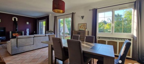 Дом с 8 комнатами в Сентри-сюр-Сен, Франция № 283372 2