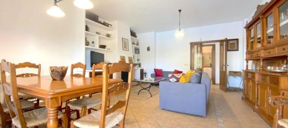 5 bedrooms Villa in Marbella, Spain No. 186103 4