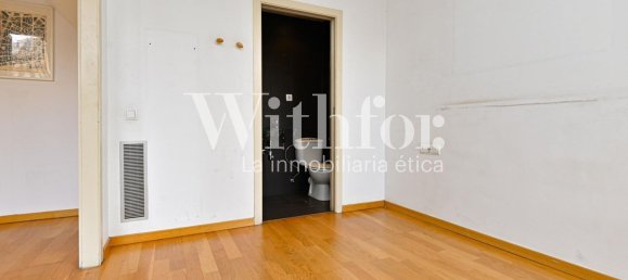 Apartamento T2 em Eixample, Spain N.º 137119 24