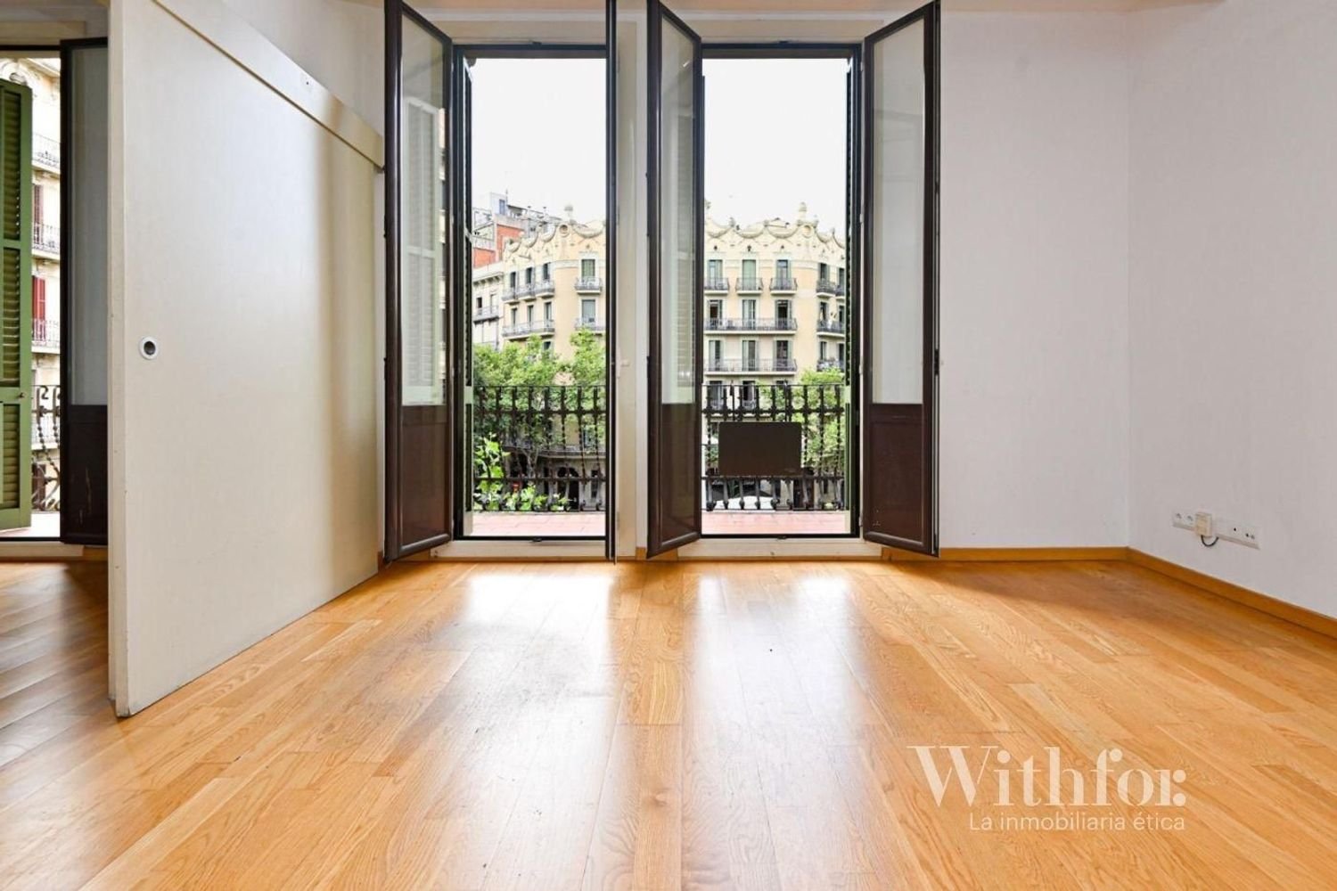 Apartamento T2 em Eixample, Spain N.º 137119