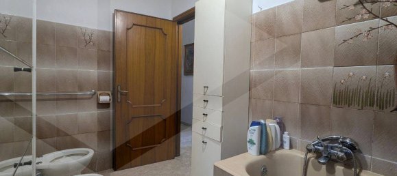Apartamento de 4 divisões em Vasto, Italy N.º 21082 13