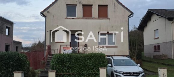 Casa de 4 dormitorios en Sarreguemines, France No. 49896 2