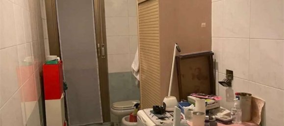 3-salle Appartement à Sovico, Italy No. 197544 2