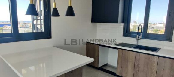 4 bedrooms Penthouse in Limassol, Cyprus No. 14101 4