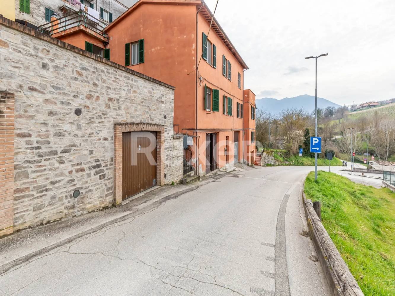 2 rooms Apartment in Matelica, Italy No. 69148