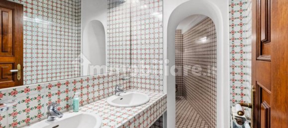 8 Schlafzimmer Villa in Recco, Italy, Nr. 55846 9