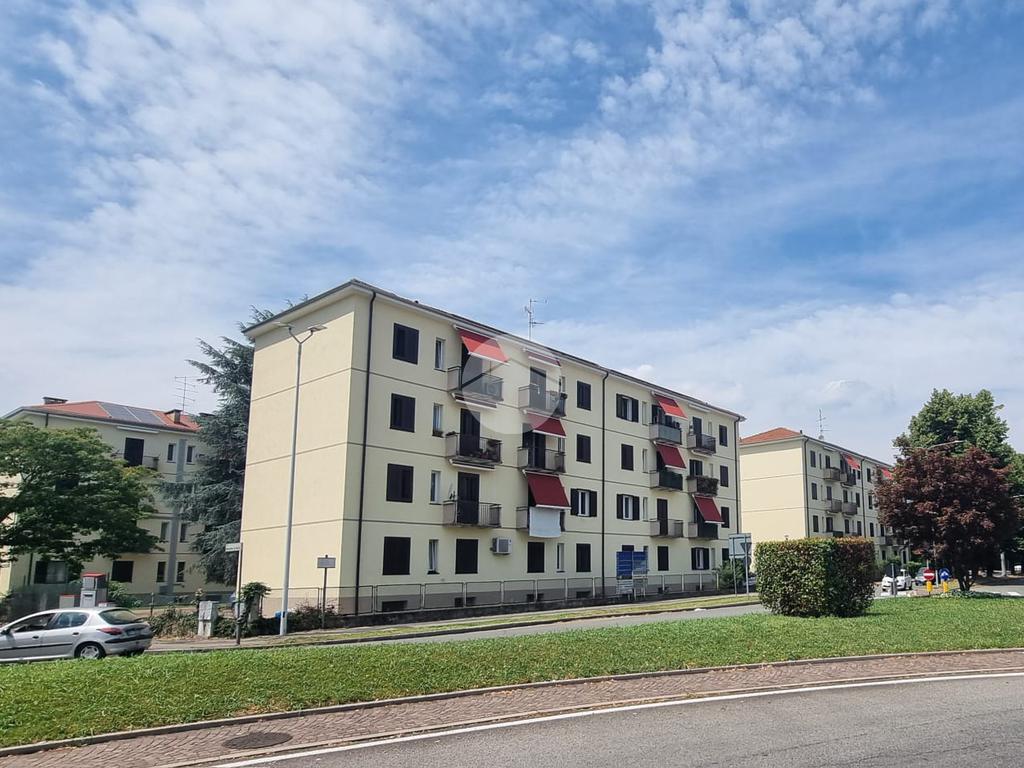 1 غرف نوم شقة في Busto Arsizio, Italy رقم 315691