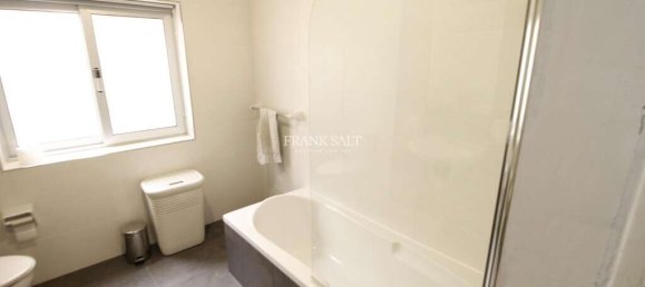 3 bedrooms Apartment in Sliema, Malta No. 9304 16