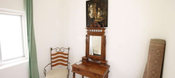 3 bedrooms Apartment in Sliema, Malta No. 9304 10