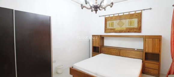 3 bedrooms Apartment in Sliema, Malta No. 9304 12