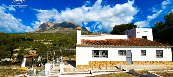 Дом с 6 спальнями в Аликанте, Испания № 89720 3