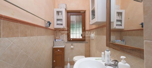 Apartamento de 3 divisões em Formello, Italy N.º 128201 11