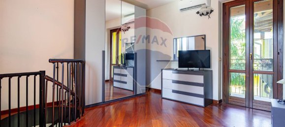 1 bedroom Apartment in Canegrate, Italy No. 327948 13