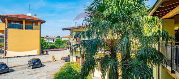 1 bedroom Apartment in Canegrate, Italy No. 327948 17