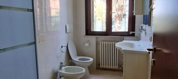 Дом с 5 спальнями в Судзара, Италия № 361230 23