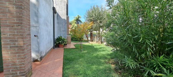 Дом с 5 спальнями в Судзара, Италия № 361230 4