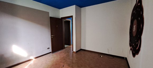 Дом с 5 спальнями в Судзара, Италия № 361230 19