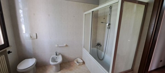 Дом с 5 спальнями в Судзара, Италия № 361230 21