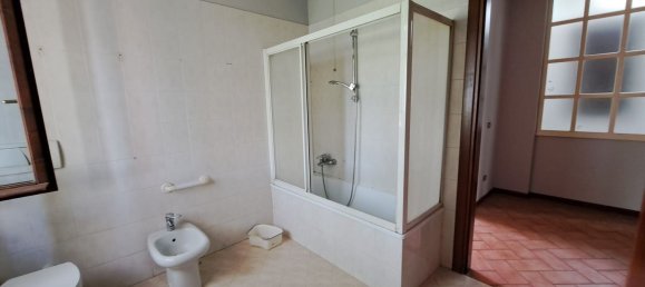 Дом с 5 спальнями в Судзара, Италия № 361230 25