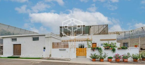3 bedrooms Villa in Adeje, Spain No. 16421 3