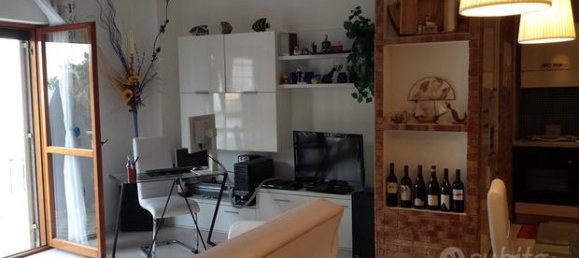 Apartamento de 3 habitaciónes en Nettuno, Italy No. 279765 2